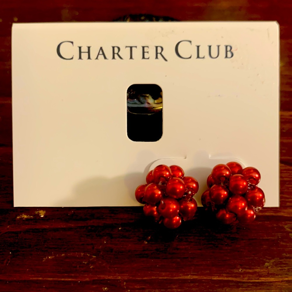 NWT 🍒Red charter club earrings